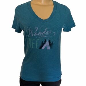 Patagonia Wander Free V-neck tee size small